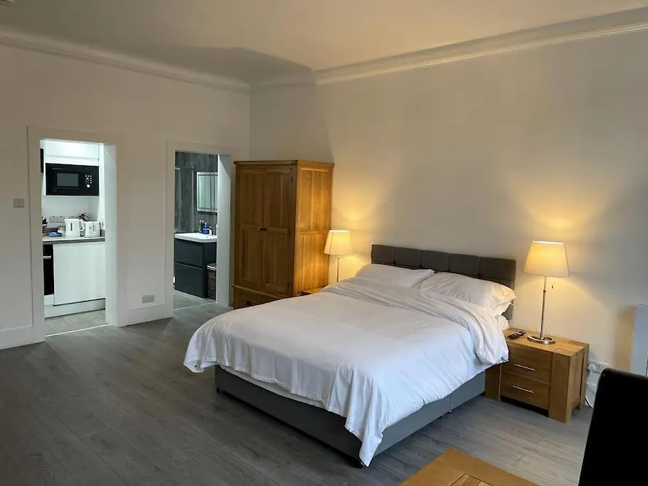 Premier 1 Bed Studio B Apartment Broxburn 0*,  United Kingdom